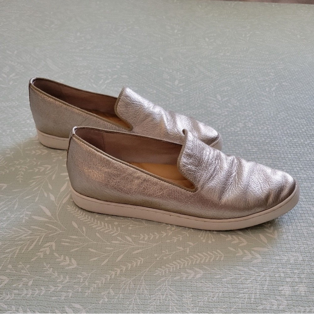 Birdies slip on sneakers in gold